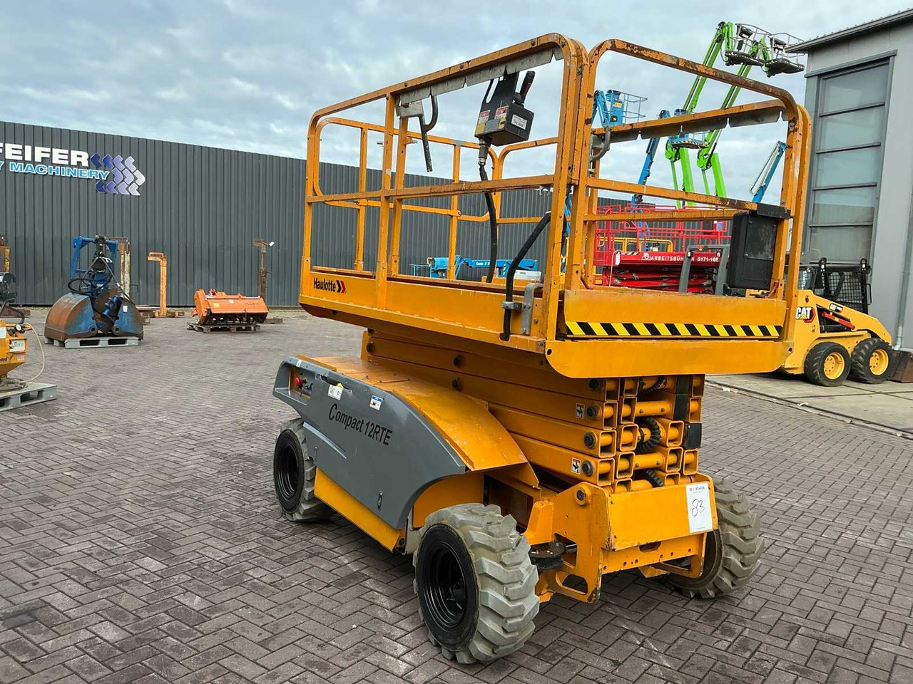 Haulotte Compact 12 - Plataforma elevadora: foto 3 Haulotte Compact 12 - Plataforma elevadora: foto 3