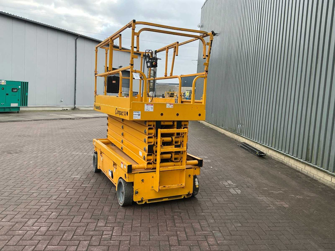 Haulotte Compact 14 - Plataforma elevadora: foto 5 Haulotte Compact 14 - Plataforma elevadora: foto 5