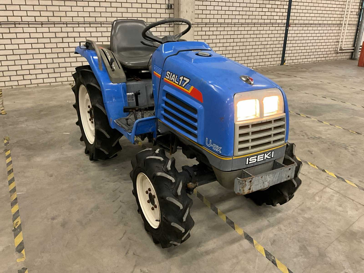 Iseki Sail 17 U-dx - Mini tractor: foto 3 Iseki Sail 17 U-dx - Mini tractor: foto 3