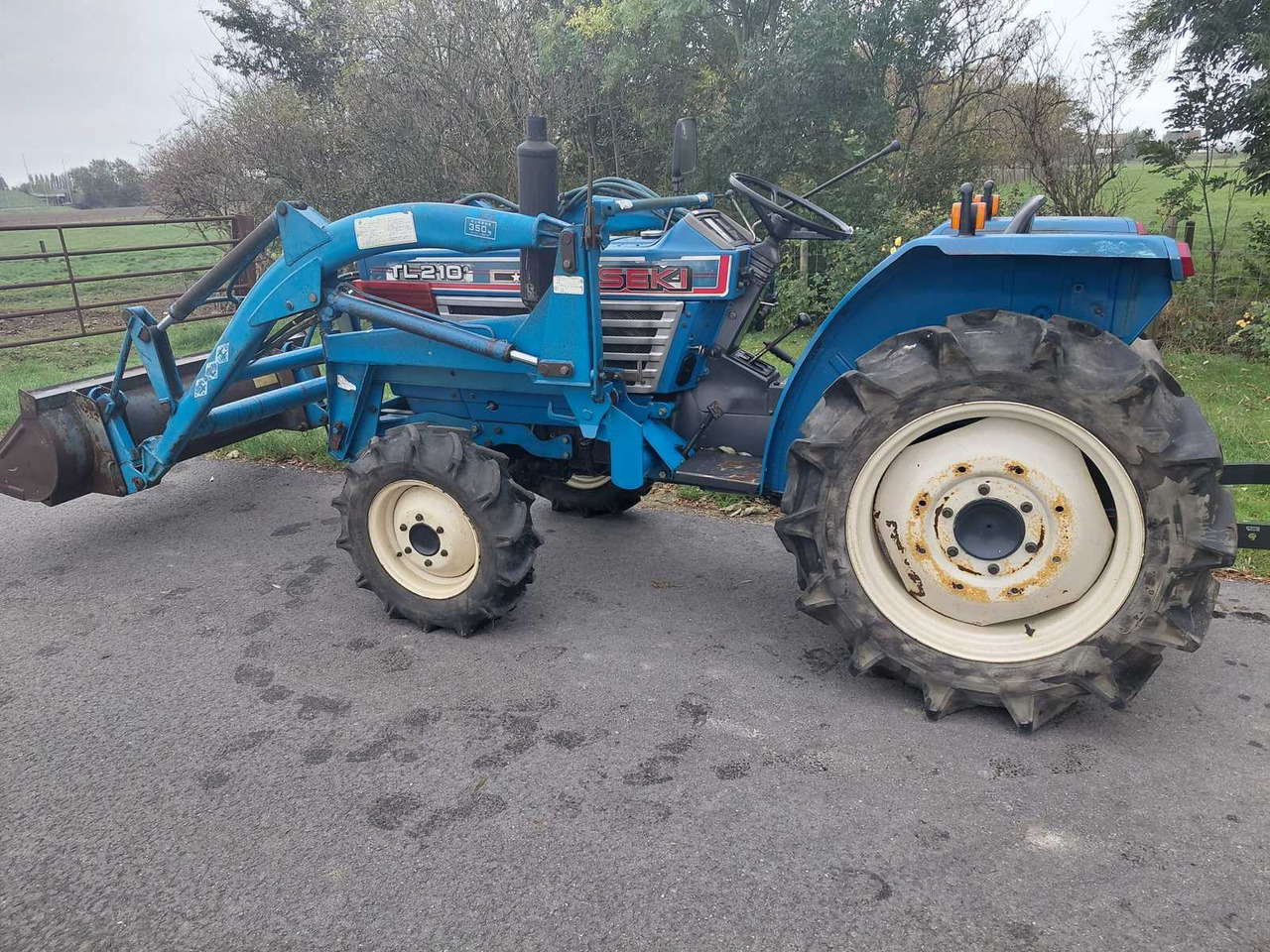 Iseki TL1201 - Mini tractor: foto 5 Iseki TL1201 - Mini tractor: foto 5
