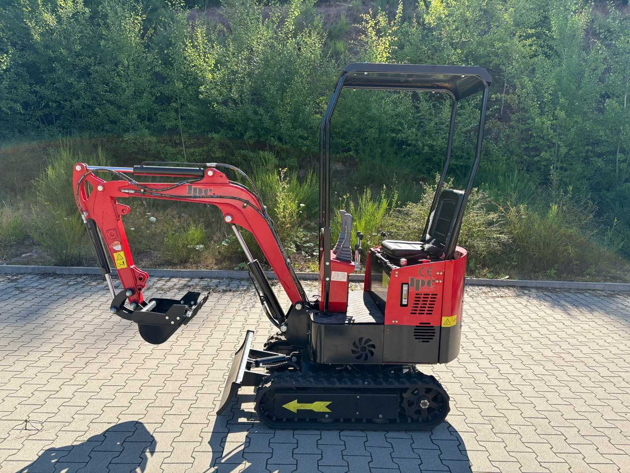 JPC HT12 - Miniexcavadora: foto 2 JPC HT12 - Miniexcavadora: foto 2