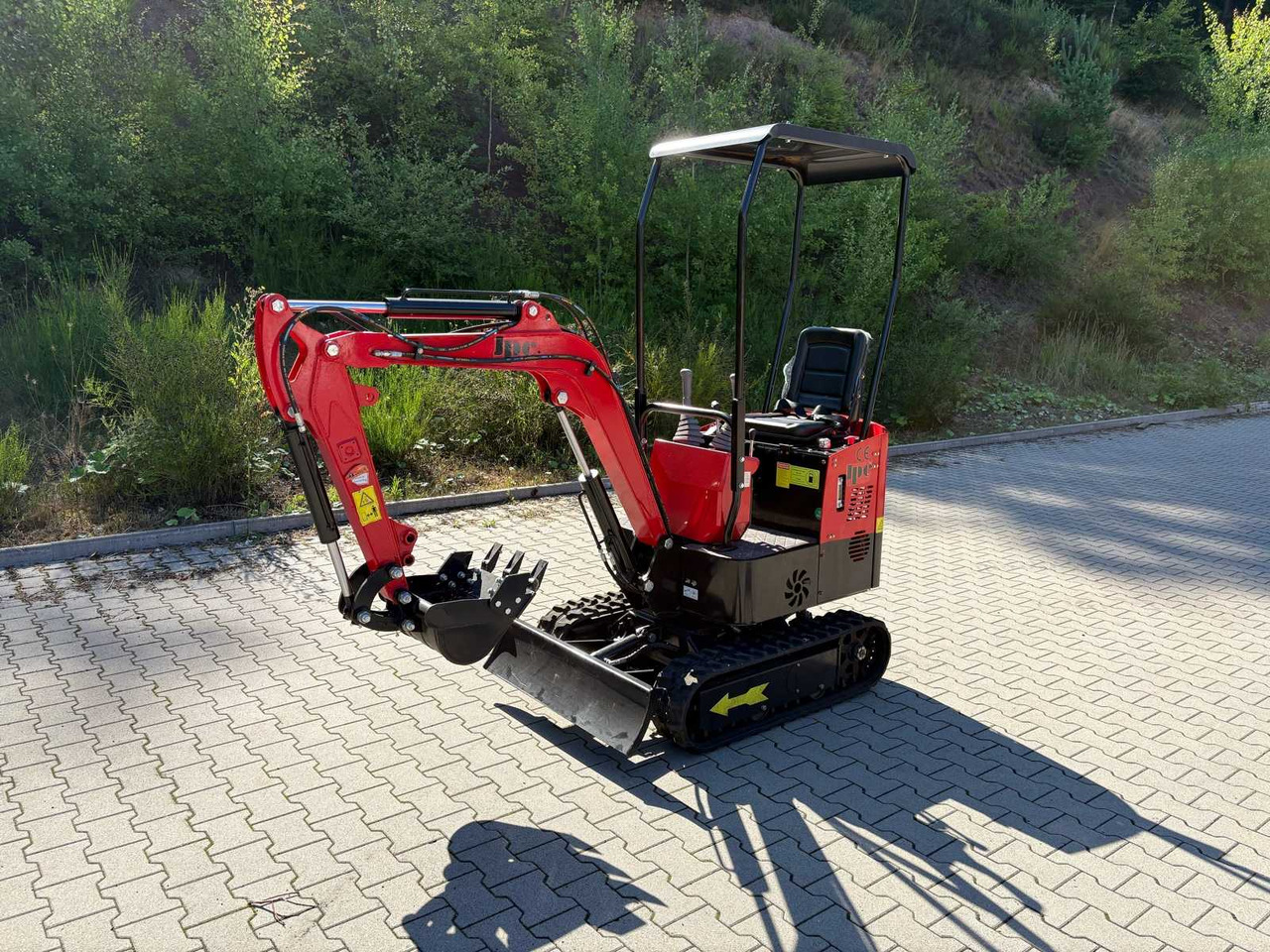 JPC HT12 - Miniexcavadora: foto 1 JPC HT12 - Miniexcavadora: foto 1