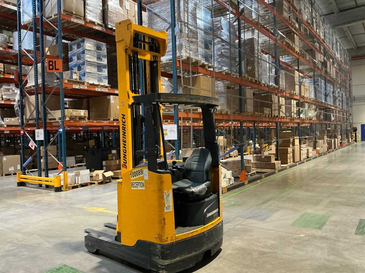 JUNGHEINRICH - 2015 - EVT214 - FORKLIFT - Carretilla elevadora: foto 5 JUNGHEINRICH - 2015 - EVT214 - FORKLIFT - Carretilla elevadora: foto 5