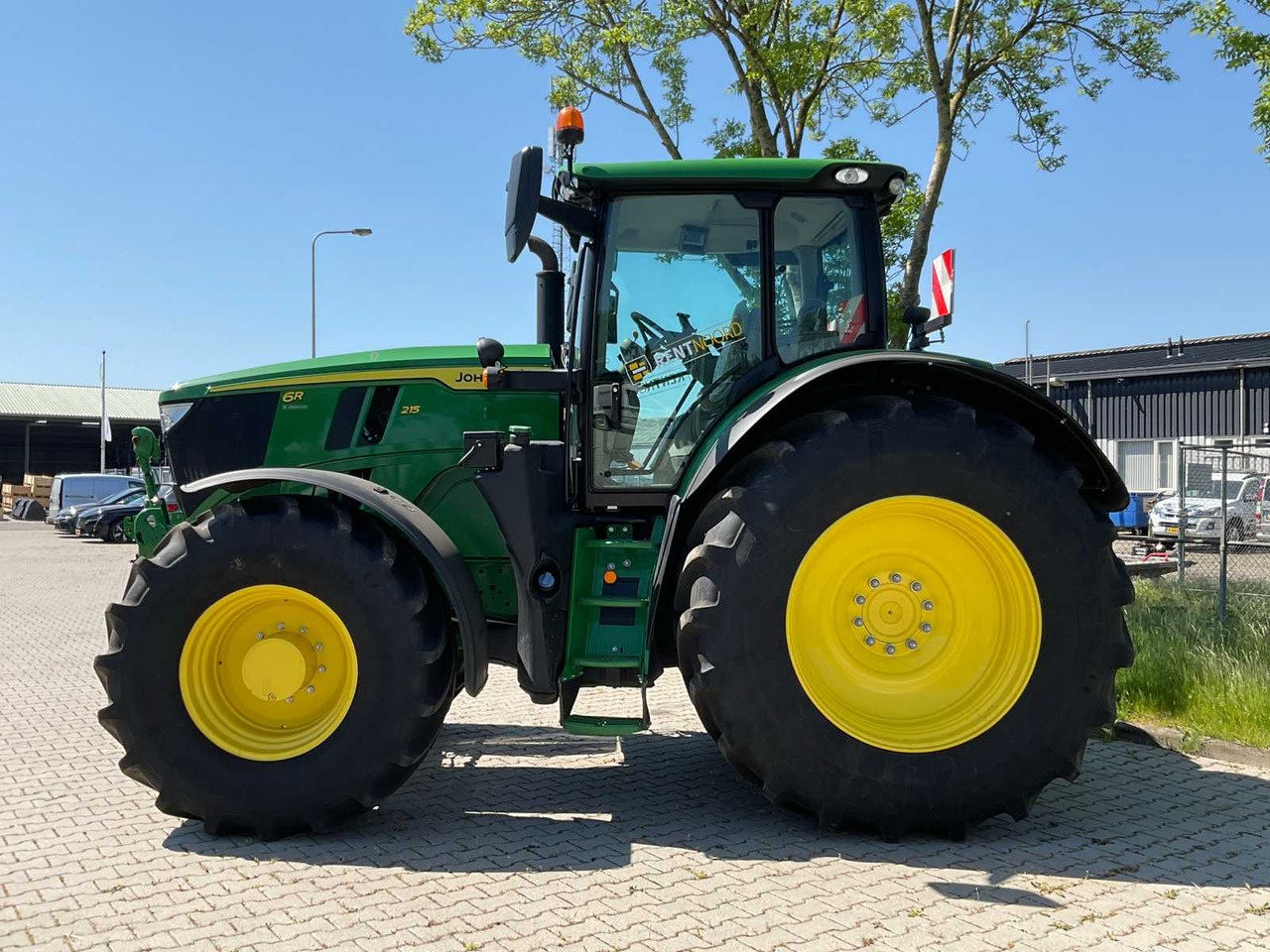Tractor John Deere 6R 215: foto 7