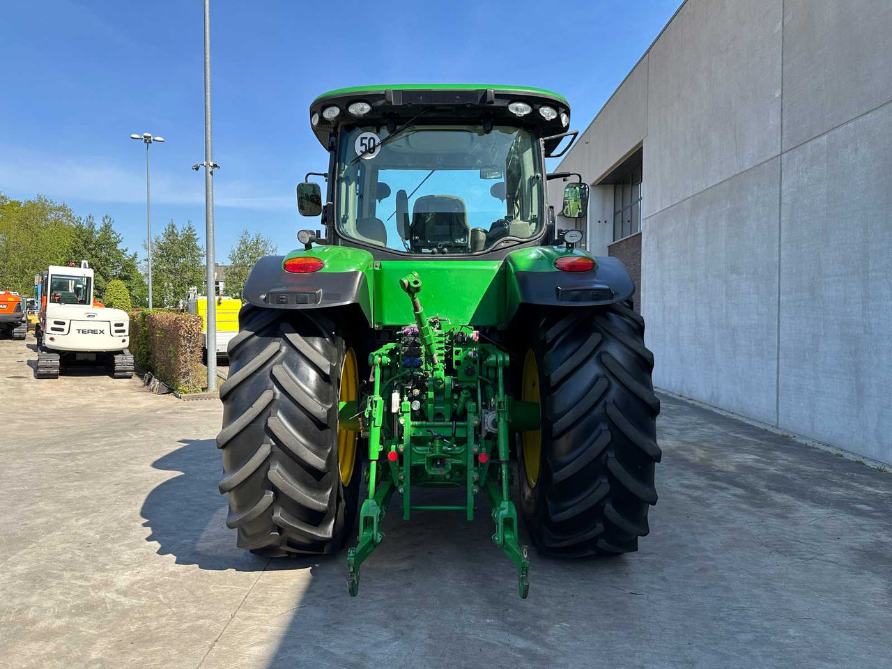 John Deere JOHN DEERE - 2013 - 7230R - ALL-WHEEL DRIVE FARM TRACTOR - Tractor: foto 5 John Deere JOHN DEERE - 2013 - 7230R - ALL-WHEEL DRIVE FARM TRACTOR - Tractor: foto 5