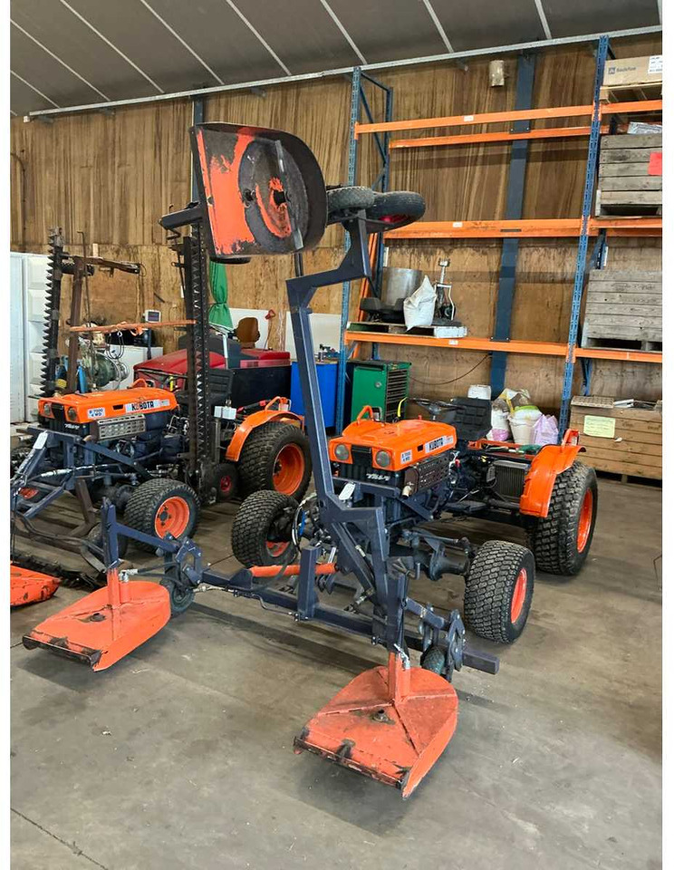 Kubota B7000 4WD - Mini tractor: foto 4 Kubota B7000 4WD - Mini tractor: foto 4