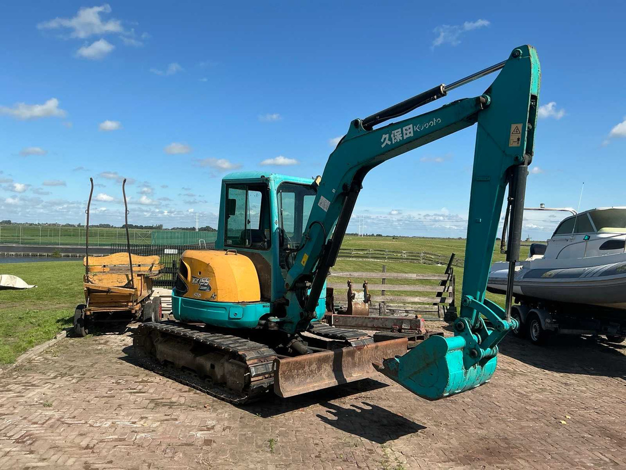 Kubota KX155-3SZ - Excavadora de cadenas: foto 3 Kubota KX155-3SZ - Excavadora de cadenas: foto 3