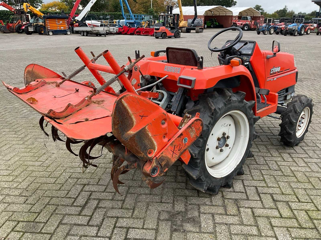 Kubota Saturn X-20 - Mini tractor: foto 3 Kubota Saturn X-20 - Mini tractor: foto 3