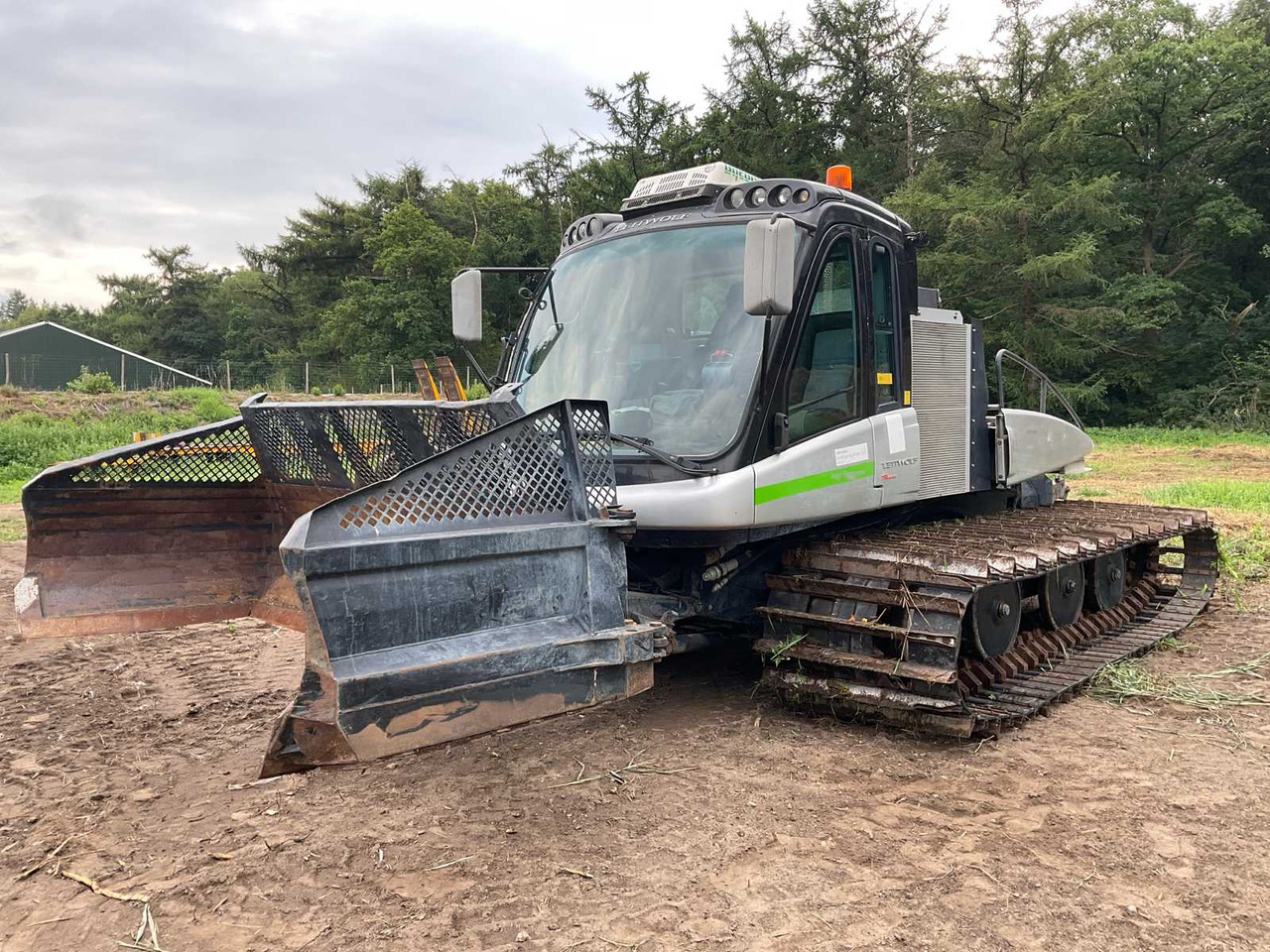 Prinoth Leitwolf Agripower - Maquinaria agrícola: foto 1 Prinoth Leitwolf Agripower - Maquinaria agrícola: foto 1