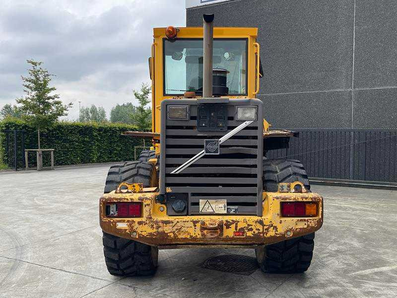 Volvo L 70 C - Maquinaria de construcción: foto 4 Volvo L 70 C - Maquinaria de construcción: foto 4