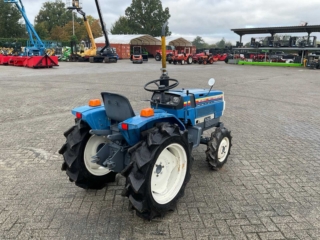 Mitsubishi MT1601D - Mini tractor: foto 3 Mitsubishi MT1601D - Mini tractor: foto 3