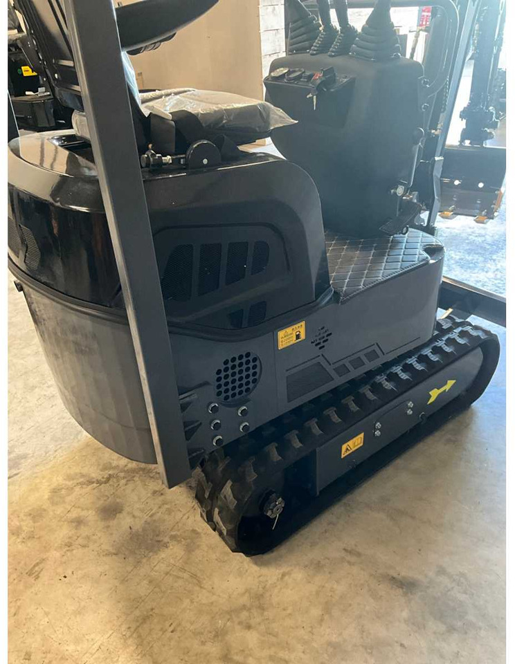 Nuoman DLM 1200 - Miniexcavadora: foto 5 Nuoman DLM 1200 - Miniexcavadora: foto 5