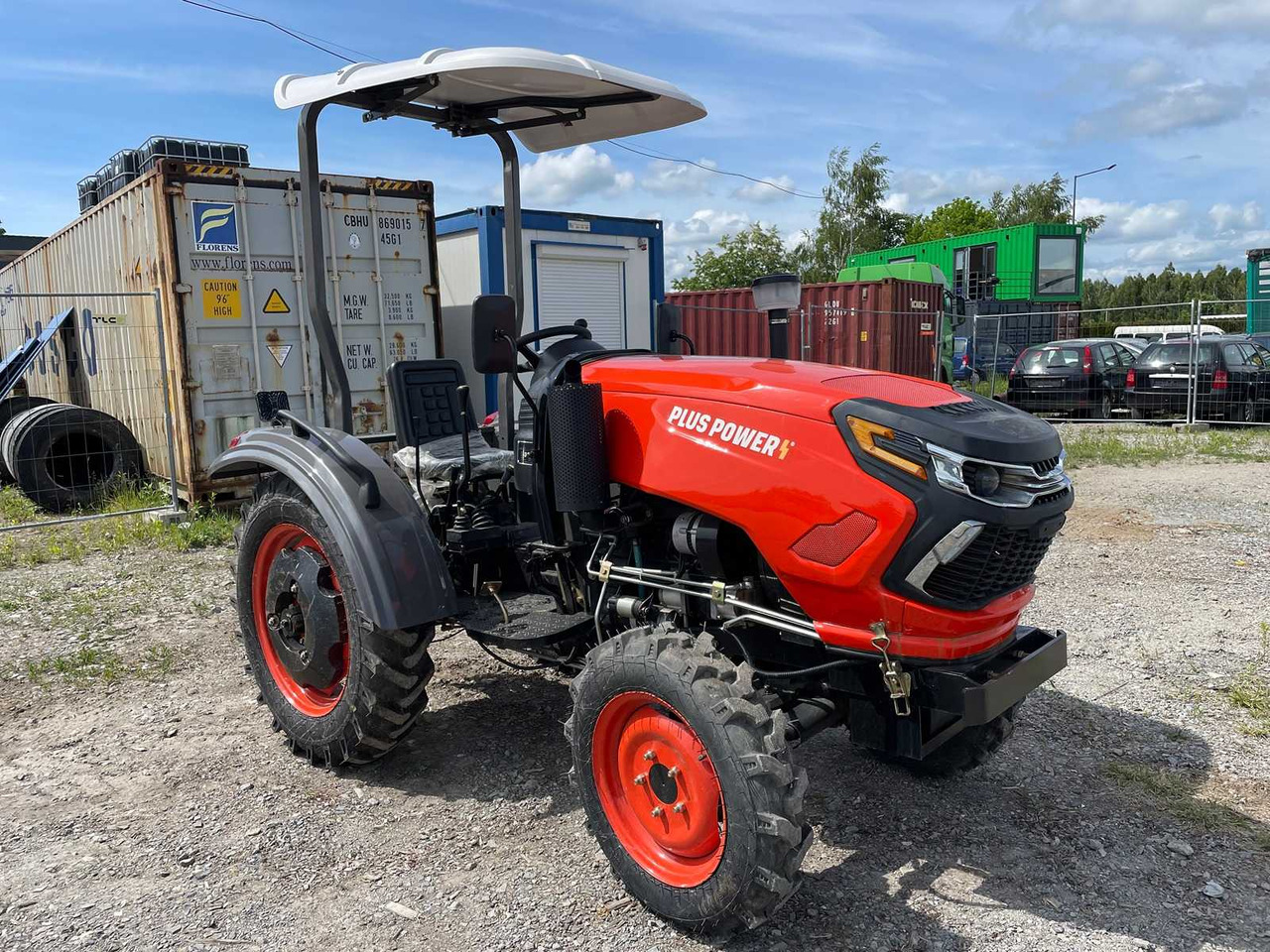 Plus Power TT254 - Tractor: foto 1 Plus Power TT254 - Tractor: foto 1