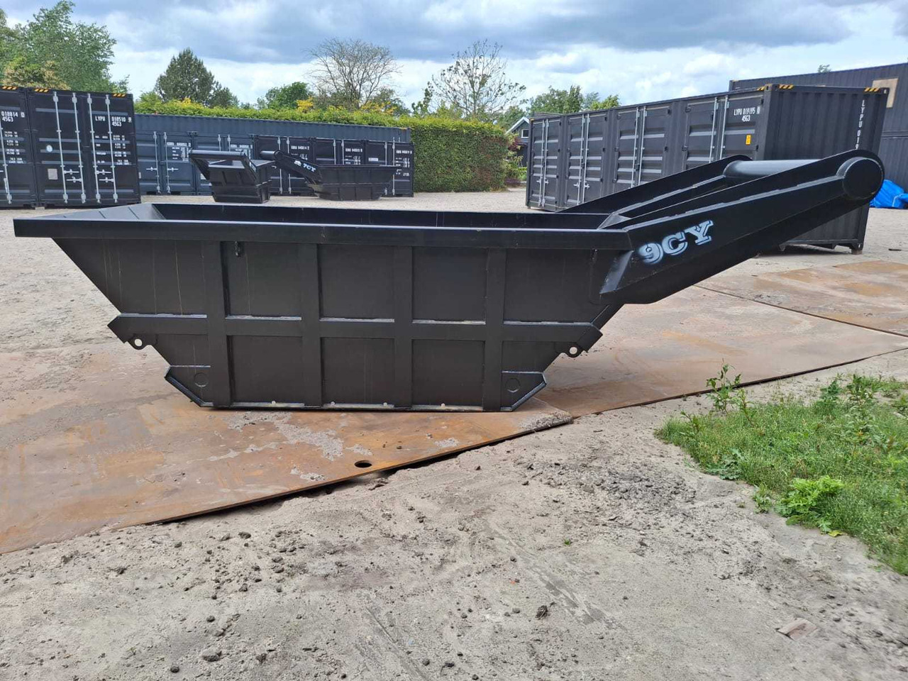 Rhino-cross 9 kuub - Contenedor de cadenas: foto 3 Rhino-cross 9 kuub - Contenedor de cadenas: foto 3