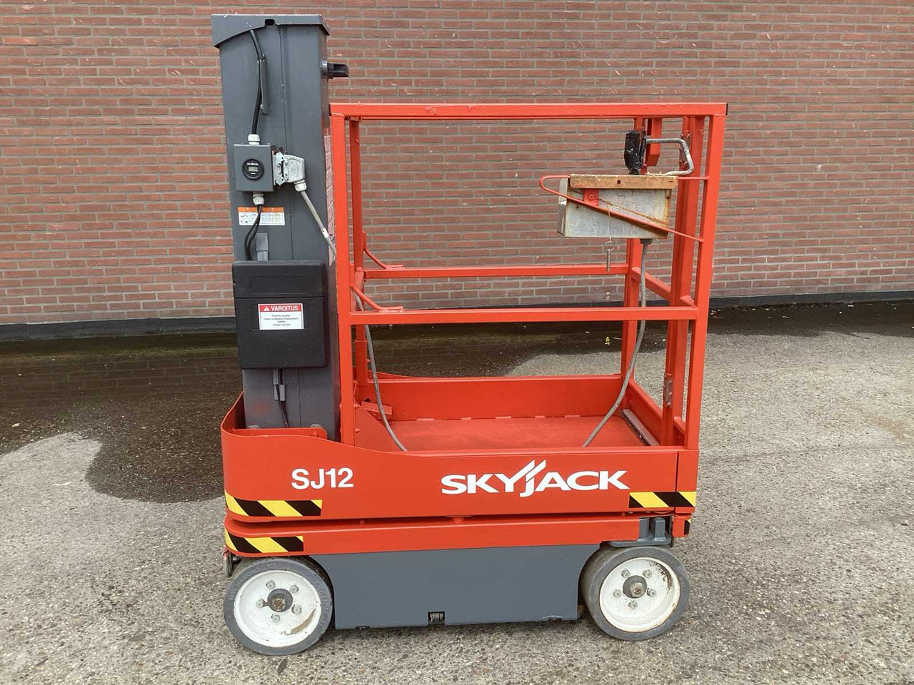 SKYJACK SJ12 - Plataforma elevadora: foto 1 SKYJACK SJ12 - Plataforma elevadora: foto 1