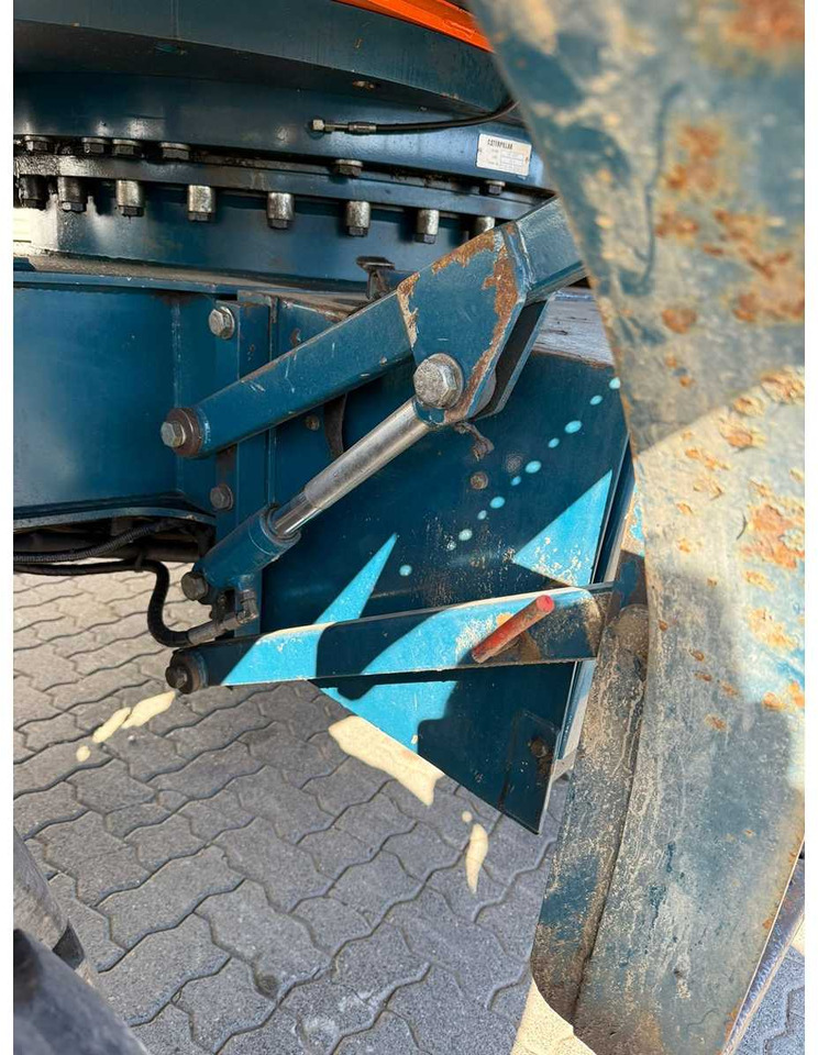 UNAC/CAT 22 TR - Excavadora de ruedas: foto 5 UNAC/CAT 22 TR - Excavadora de ruedas: foto 5