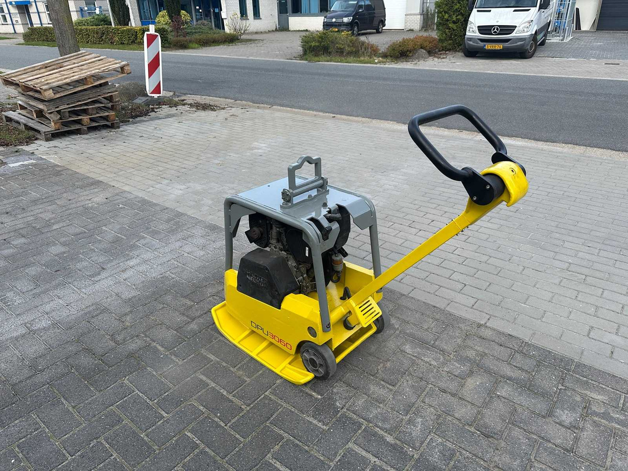 Wacker Neuson DPU3060 - Plancha reversible: foto 1 Wacker Neuson DPU3060 - Plancha reversible: foto 1