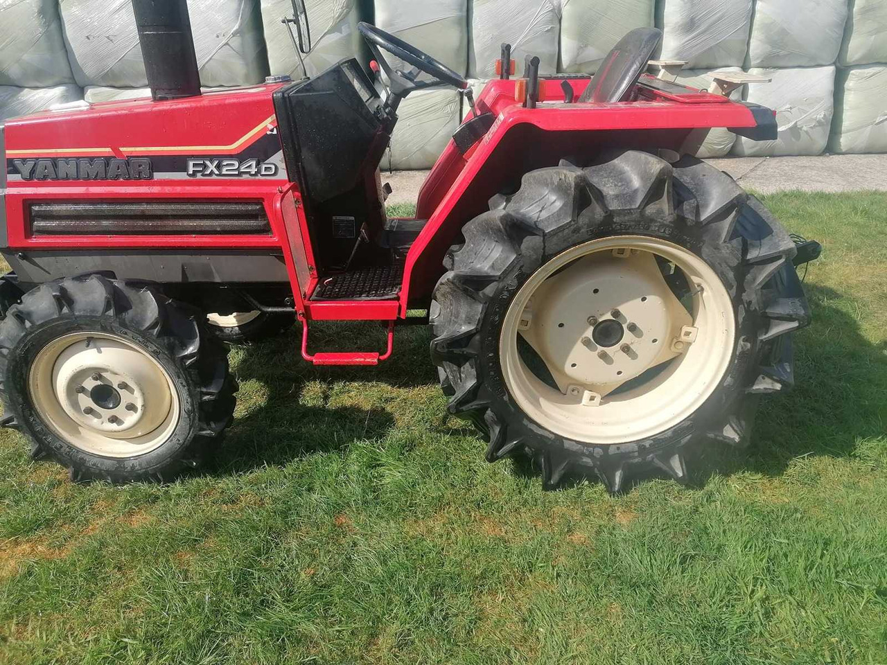Yanmar FX24D - Mini tractor: foto 1 Yanmar FX24D - Mini tractor: foto 1