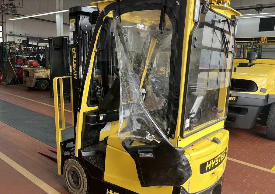 Hyster A.1.3XNT - Carretilla elevadora eléctrica: foto 3 Hyster A.1.3XNT - Carretilla elevadora eléctrica: foto 3