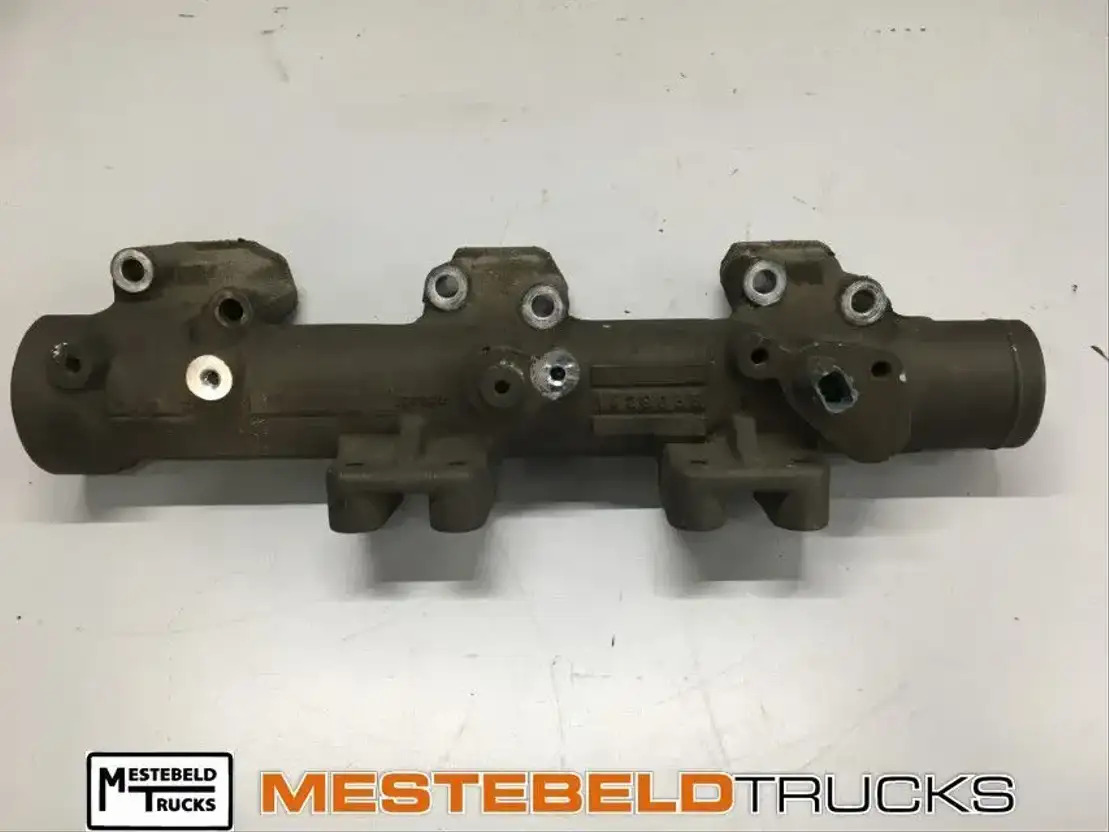 DAF Koelvloeistofleiding cilinderkop XF-CF - Motor para Camión: foto 1 DAF Koelvloeistofleiding cilinderkop XF-CF - Motor para Camión: foto 1