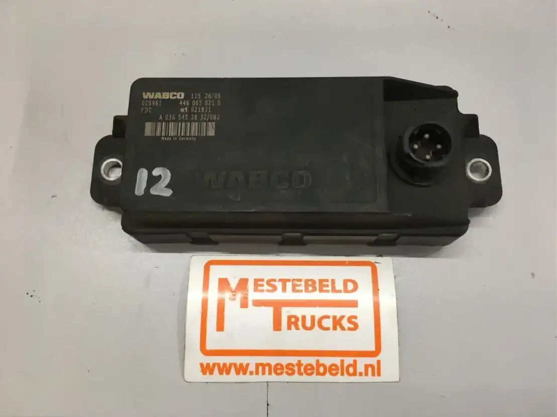 Mercedes-Benz Stuurkast FDR Actros MP2 - Sistema eléctrico para Camión: foto 1 Mercedes-Benz Stuurkast FDR Actros MP2 - Sistema eléctrico para Camión: foto 1