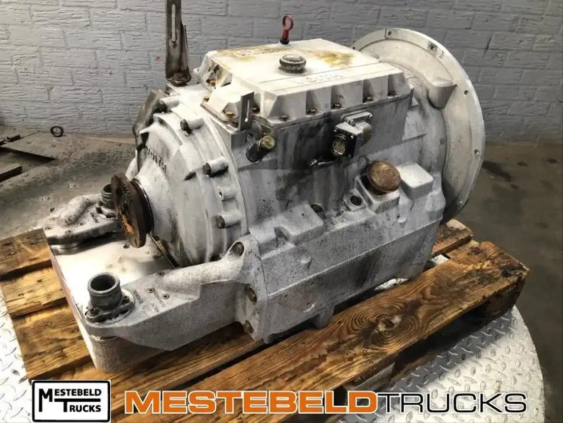 Voith Versnellingsbak Voith 854.5 - Caja de cambios y piezas para Camión: foto 2 Voith Versnellingsbak Voith 854.5 - Caja de cambios y piezas para Camión: foto 2
