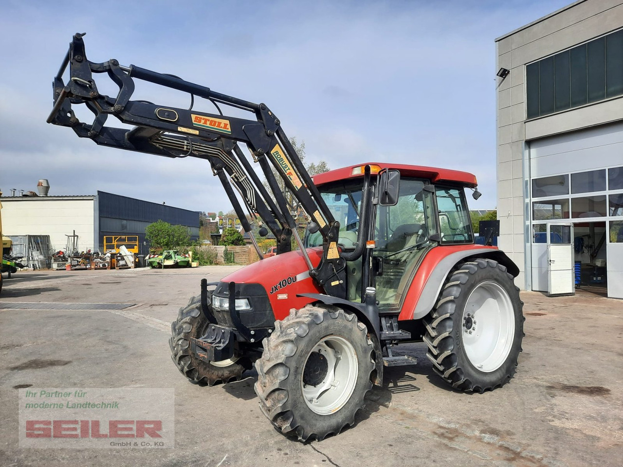 Case IH JX 100 U - Tractor: foto 2 Case IH JX 100 U - Tractor: foto 2
