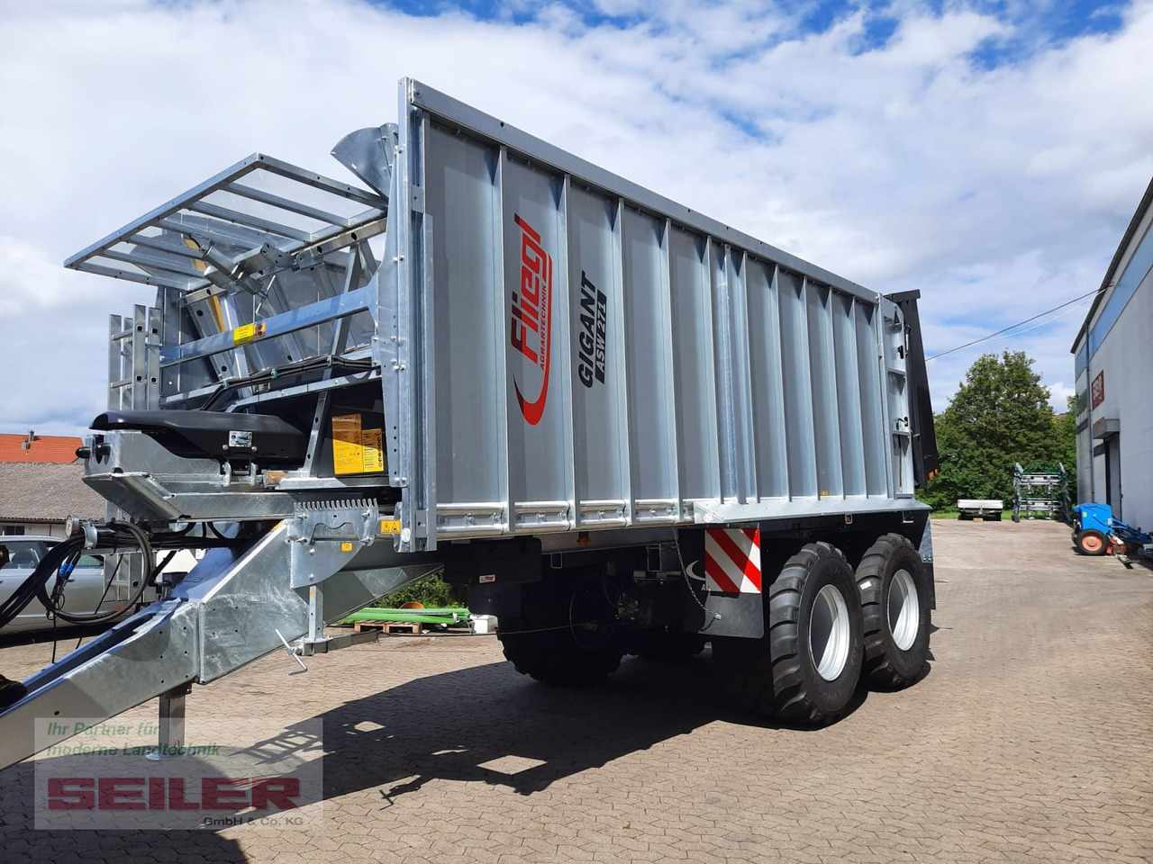 Fliegl ASW 271 C FOX Lenkachse 26,5" 35m³ - Remolque autocargador: foto 2 Fliegl ASW 271 C FOX Lenkachse 26,5" 35m³ - Remolque autocargador: foto 2