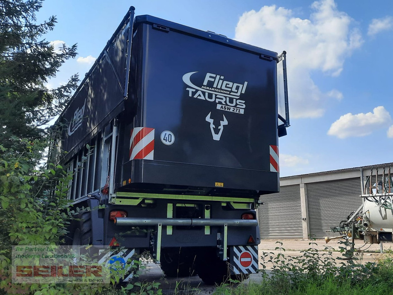 Fliegl ASW 271 TAURUS FOX 40m³ + Top Lift Light - Remolque autocargador: foto 4 Fliegl ASW 271 TAURUS FOX 40m³ + Top Lift Light - Remolque autocargador: foto 4