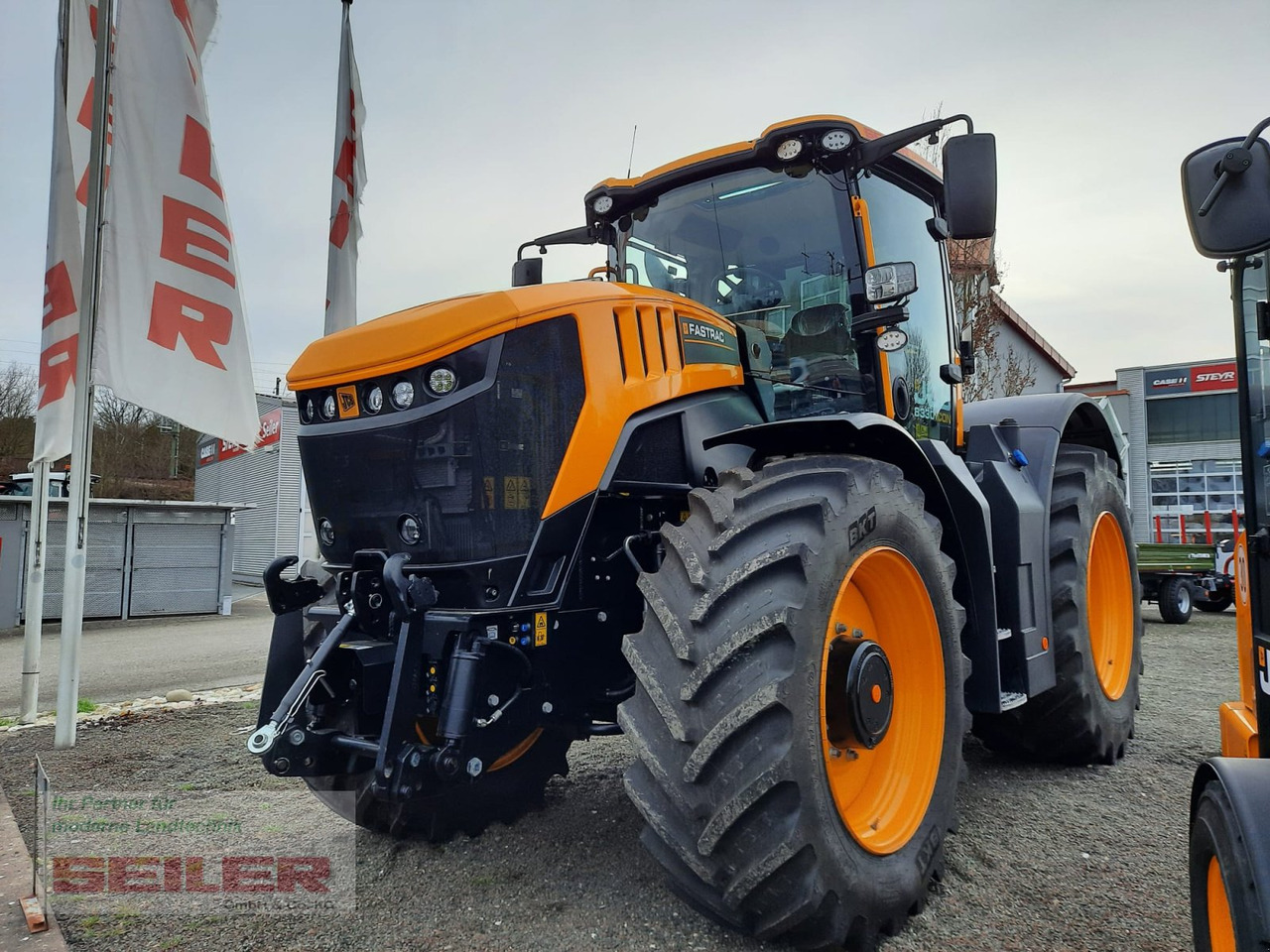 JCB Fastrac 8330 iCON Trimble-ready - Tractor: foto 1 JCB Fastrac 8330 iCON Trimble-ready - Tractor: foto 1