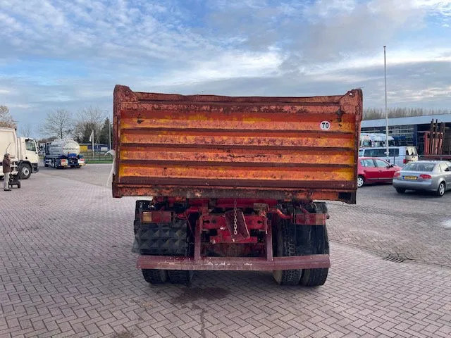 Mercedes-Benz AK 2635 6x4 V8 - Camión volquete: foto 4 Mercedes-Benz AK 2635 6x4 V8 - Camión volquete: foto 4