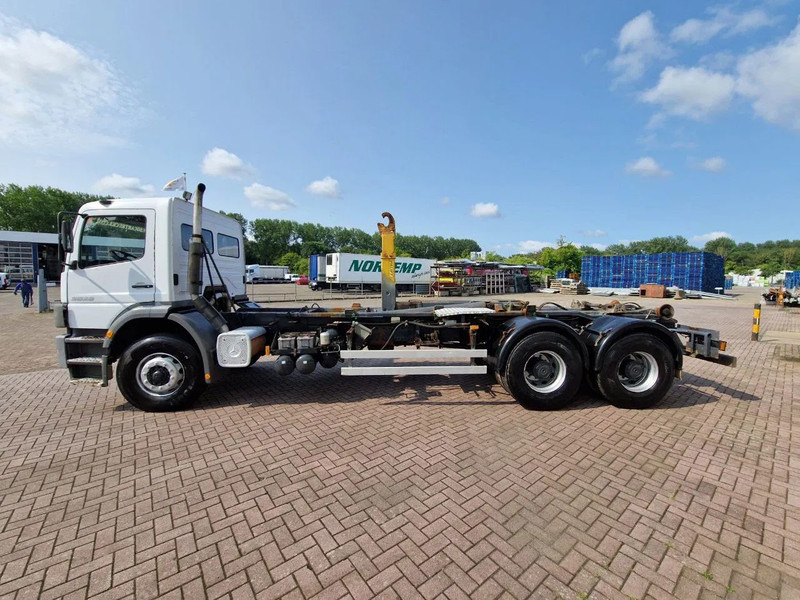 Mercedes-Benz Atego 2628 6x4 Euro 3 Manual Gear full steel suspension - Camión multibasculante: foto 5 Mercedes-Benz Atego 2628 6x4 Euro 3 Manual Gear full steel suspension - Camión multibasculante: foto 5