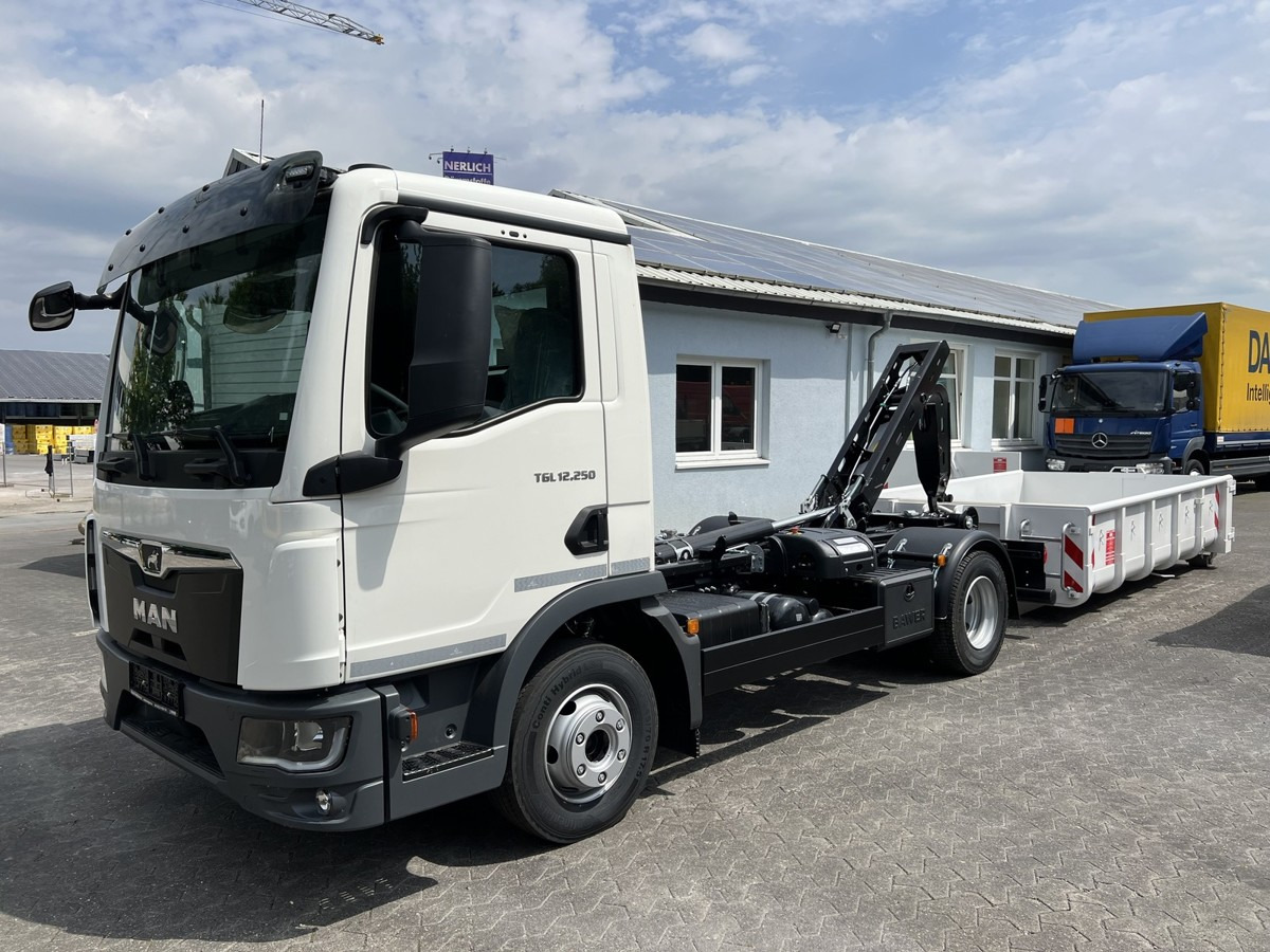 MAN TGL 12.250 BL NEU City Abrollkipper PowerMatic s - Camión multibasculante: foto 1 MAN TGL 12.250 BL NEU City Abrollkipper PowerMatic s - Camión multibasculante: foto 1