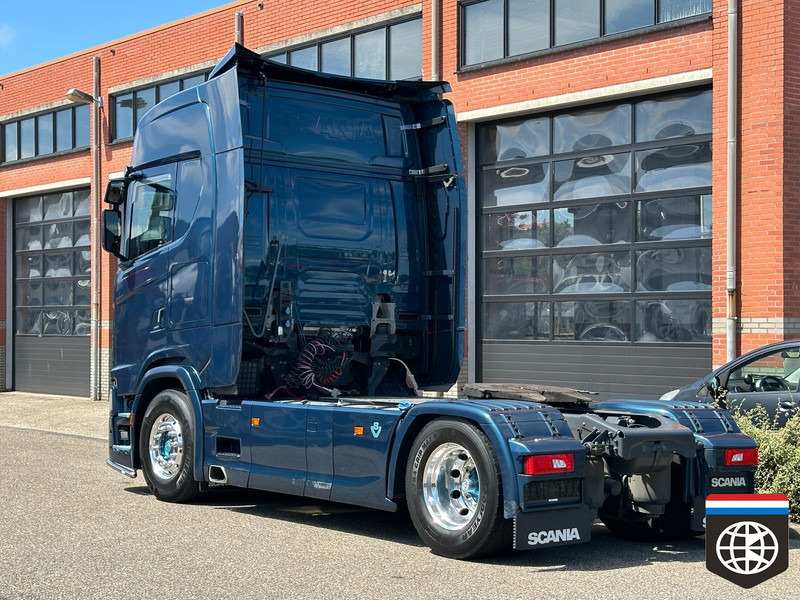 Scania S580 WB 3900 - HOLLAND TRUCK - 2X TANK - FULL AIR - RETARDER - Cabeza tractora: foto 4 Scania S580 WB 3900 - HOLLAND TRUCK - 2X TANK - FULL AIR - RETARDER - Cabeza tractora: foto 4