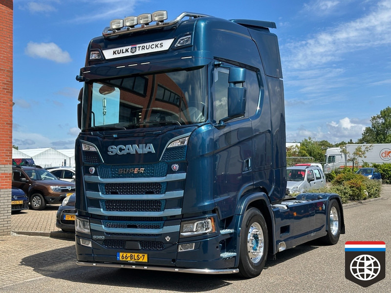 Scania S580 WB 3900 - HOLLAND TRUCK - 2X TANK - FULL AIR - RETARDER - Cabeza tractora: foto 2 Scania S580 WB 3900 - HOLLAND TRUCK - 2X TANK - FULL AIR - RETARDER - Cabeza tractora: foto 2