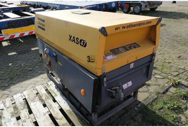 Atlas-Copco XAS 47 DD, 7bar, Kubota, Kompressor, Generator - Compresor de aire: foto 2 Atlas-Copco XAS 47 DD, 7bar, Kubota, Kompressor, Generator - Compresor de aire: foto 2