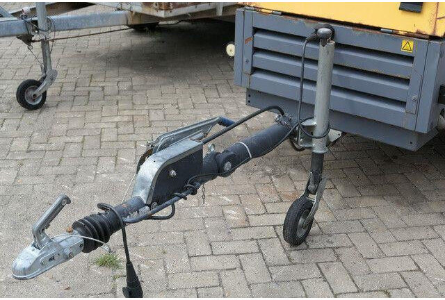 Atlas-Copco XAS 67, Kompressor, Deutz, Wenig Std., TOP - Compresor de aire: foto 2 Atlas-Copco XAS 67, Kompressor, Deutz, Wenig Std., TOP - Compresor de aire: foto 2