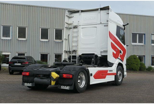 DAF XG 530 FT 4x2, Hydr., Klima, Alu-Felgen,Intarder - Cabeza tractora: foto 3 DAF XG 530 FT 4x2, Hydr., Klima, Alu-Felgen,Intarder - Cabeza tractora: foto 3