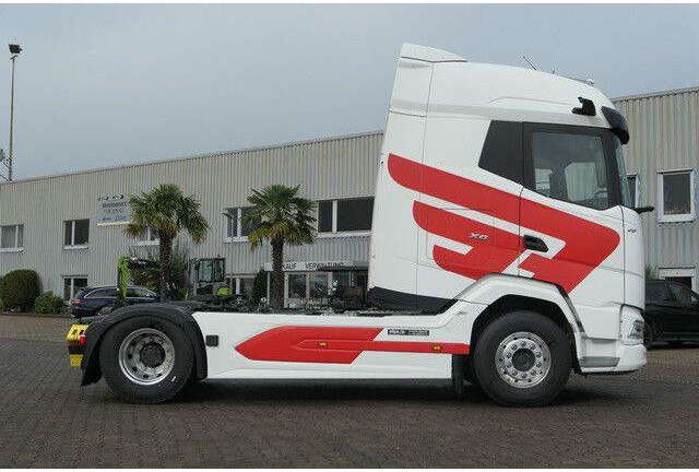DAF XG 530 FT 4x2, Hydr., Klima, Alu-Felgen,Intarder - Cabeza tractora: foto 2 DAF XG 530 FT 4x2, Hydr., Klima, Alu-Felgen,Intarder - Cabeza tractora: foto 2