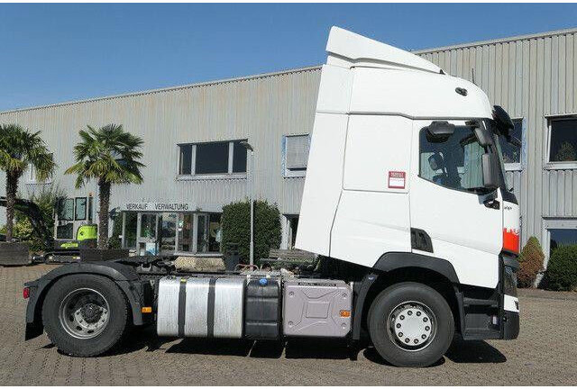 Renault T 480 4x2, Klima, Schlafliege, 2x Tank, Navi - Cabeza tractora: foto 2 Renault T 480 4x2, Klima, Schlafliege, 2x Tank, Navi - Cabeza tractora: foto 2