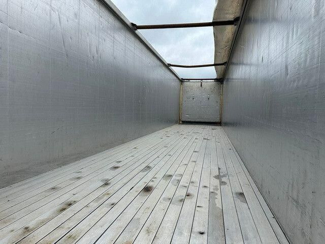 Carnehl CSS/AL, 93m³, 8mm Boden, SAF, Rollplane - Semirremolque caja cerrada: foto 4 Carnehl CSS/AL, 93m³, 8mm Boden, SAF, Rollplane - Semirremolque caja cerrada: foto 4