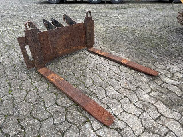 Hanomag 15 F, Schaufel, Palettengabel, Hydr. S.W.S. - Cargadora de ruedas: foto 5 Hanomag 15 F, Schaufel, Palettengabel, Hydr. S.W.S. - Cargadora de ruedas: foto 5