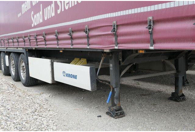 Krone SD, Gelenkt, Luft-Lift, Mitnahmestapler, Edscha - Semirremolque lona: foto 2 Krone SD, Gelenkt, Luft-Lift, Mitnahmestapler, Edscha - Semirremolque lona: foto 2