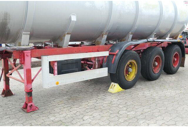 LAG GSA-C 20 S, Chemie-Tank, 25m³, Obenbefüllung - Semirremolque cisterna: foto 2 LAG GSA-C 20 S, Chemie-Tank, 25m³, Obenbefüllung - Semirremolque cisterna: foto 2