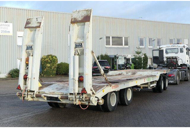 Langendorf TUE 32/2-2, 4-Achser, Rampen, 40to, GG möglich - Remolque góndola rebajadas: foto 3 Langendorf TUE 32/2-2, 4-Achser, Rampen, 40to, GG möglich - Remolque góndola rebajadas: foto 3