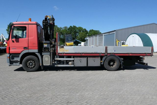 Mercedes-Benz 1844 L Actros 4x2, Hiab 144E-3, Funk, Voll-Luft - Camión caja abierta, Camión grúa: foto 2 Mercedes-Benz 1844 L Actros 4x2, Hiab 144E-3, Funk, Voll-Luft - Camión caja abierta, Camión grúa: foto 2