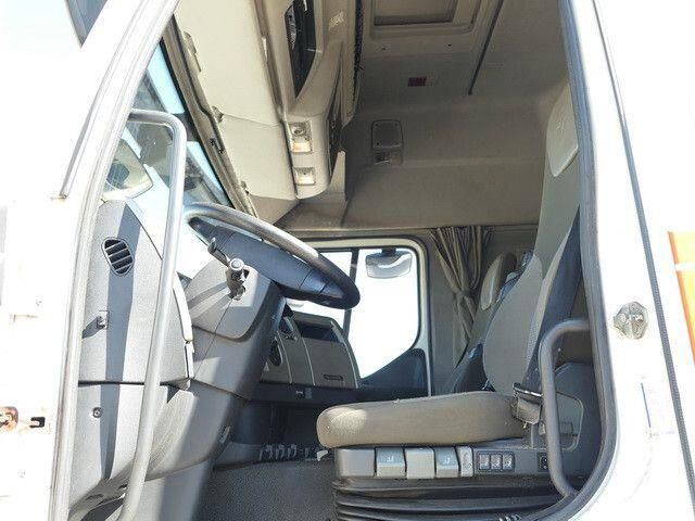 Renault 380-DXI11 PREMIUM, 2x AHK, Sitz-Liegekombination - Camión chasis: foto 4 Renault 380-DXI11 PREMIUM, 2x AHK, Sitz-Liegekombination - Camión chasis: foto 4