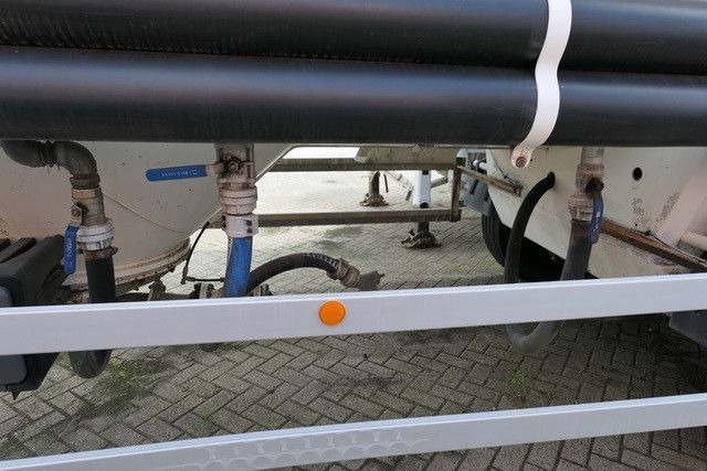 Spitzer SF 2737 PI, Zement, 37m³, Alu-Felgen, 1 Kammer - Semirremolque silo: foto 5 Spitzer SF 2737 PI, Zement, 37m³, Alu-Felgen, 1 Kammer - Semirremolque silo: foto 5