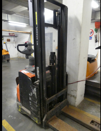 REF:2245.18.36 - Gerbeur électrique BT Staxio SWE120 L - Otros maquinaria: foto 3 REF:2245.18.36 - Gerbeur électrique BT Staxio SWE120 L - Otros maquinaria: foto 3