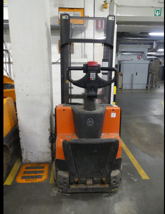 REF:2245.18.36 - Gerbeur électrique BT Staxio SWE120 L - Otros maquinaria: foto 1 REF:2245.18.36 - Gerbeur électrique BT Staxio SWE120 L - Otros maquinaria: foto 1